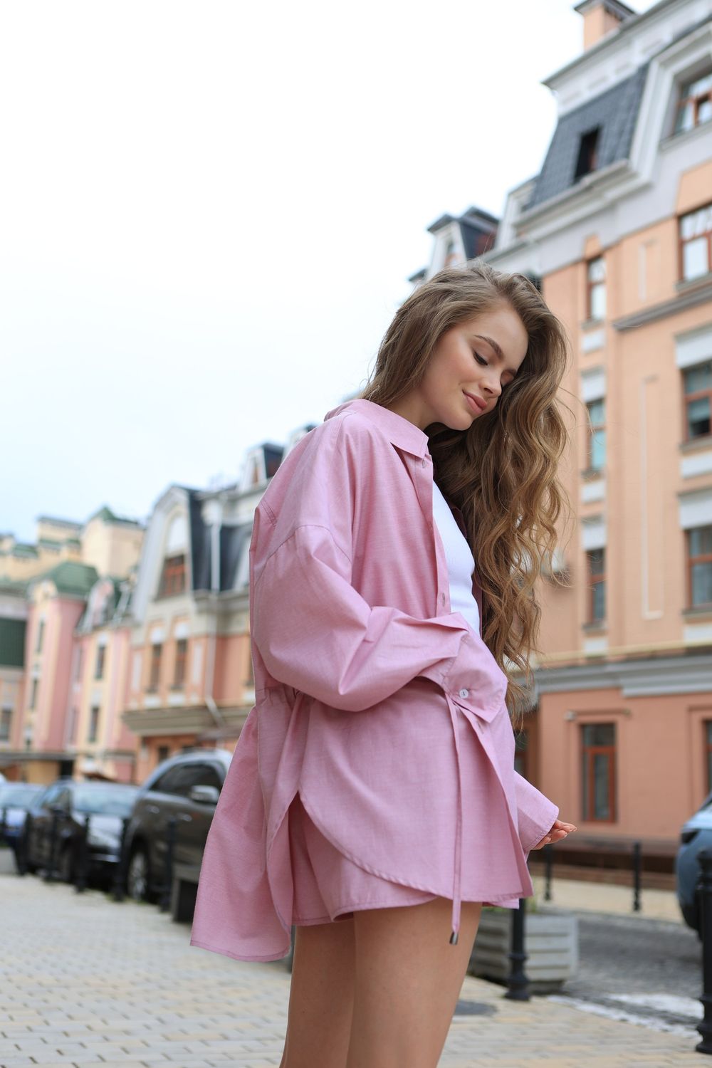 Pink cotton suit with a drawstring
